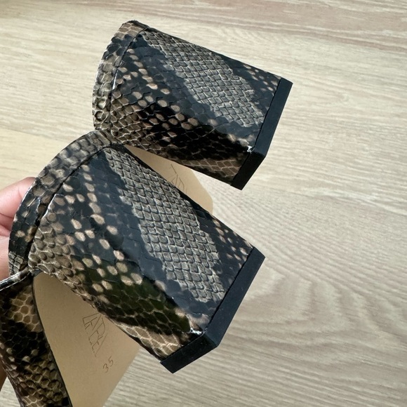 Zara Snake Print Mules - Picture 3 of 8
